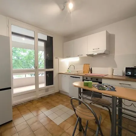 Spacieux-3 4 Pers-calme-pking-5mn Centre * Pau